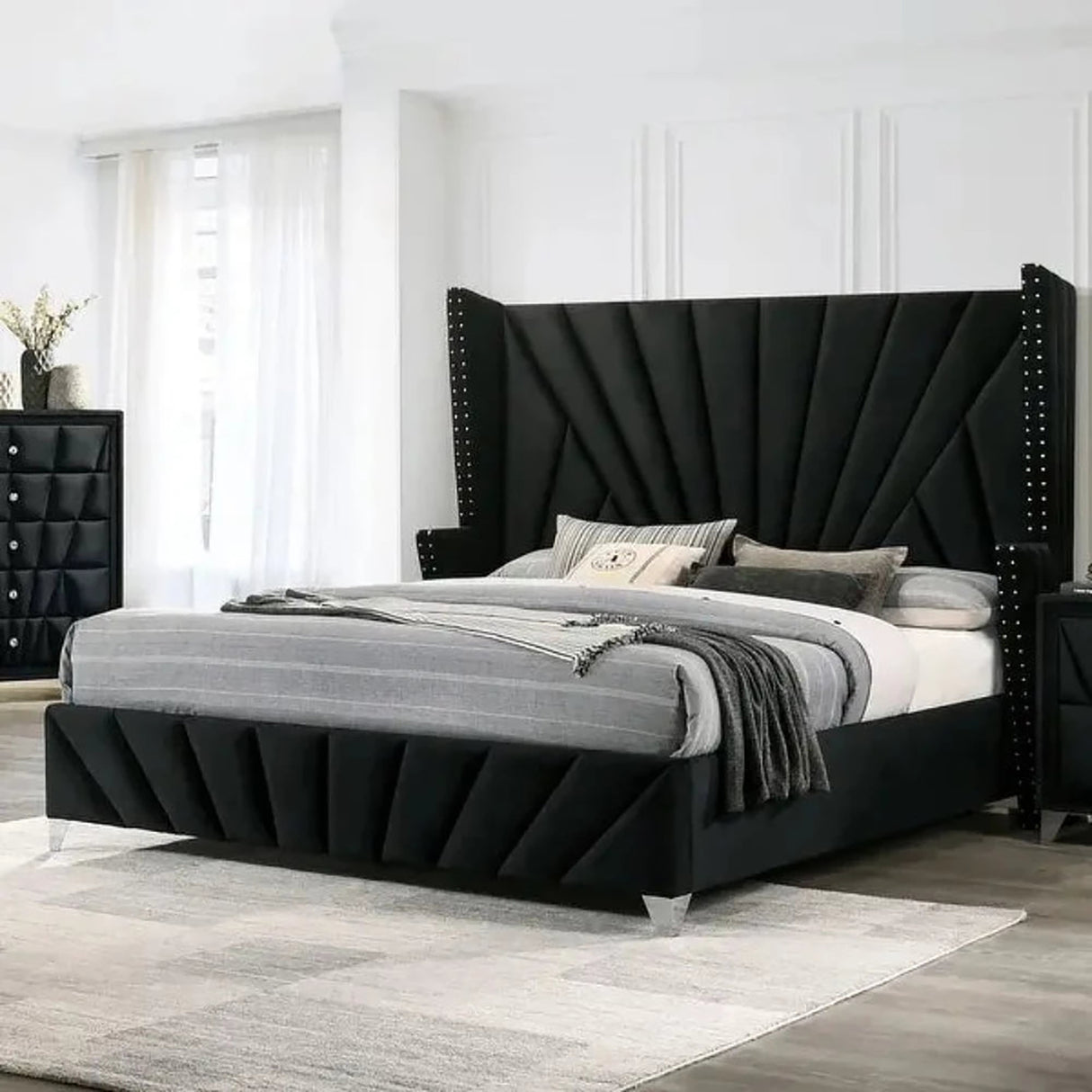 Oakhurst Upholstered Bed in grey Colour With Box Storage